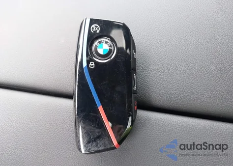 2025 BMW X5 M60I z USA, uszkodzony, nr VIN 5UX33EU04S9W95690